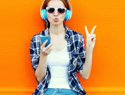 Boxed Water Partners With Rag & Bone To Tap Consumer Creativity