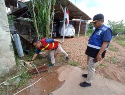 Direktur Utama PERUMDAM Cek Air Warga Sangatta Utara