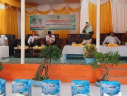 Pemkab Kutim Distribusi Altan Untuk Petani Tanah Abang, Minta Produksi Padi Ditingkatkan