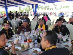 Usai Upacara HUT 24 Kutim, Pemkab Makan Bersama dengan Warga, Kasmidi: Merakyat