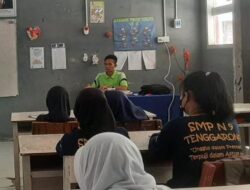 SMPN 9 Tenggarong Dapat Bantuan Meja, Kursi, dan Chromebook dari Disdikbud Kukar