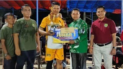 Joni Apresiasi Turnamen Bola Voli Desa Teluk Pandan, Olahraga dan Silaturahmi