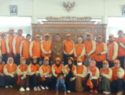 Bupati Kutim Semangati Kontingen PGRI Pada Turnamen Porseni Kaltim: Kita Mampu Naik Peringkat