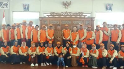 Bupati Kutim Semangati Kontingen PGRI Pada Turnamen Porseni Kaltim: Kita Mampu Naik Peringkat