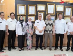 Visistasi Monev Komisi Informasi Kaltim Terhadap Kepatuhan Badan Publik tentang KIP Tahun 2023 pada Pemkot Samarinda