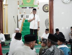 Andi Harun Gelar Safari Ramadhan Di Masjid Nurul Iman Lempake Jaya