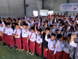 Di Penyuluhan Kesehatan Mulu SD Desa Senyiur, Ardiansyah Minta Siswa Agar Dispilin Jaga Kesehatan Gigi