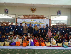 Komunitas Nasib Baik Sangatta Bagikan Kado Lebaran untuk 45 Anak Yatim dan Duafa