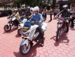 Naik Motor, Bupati Kutim dan Forkopimda Keliling Pantau TPS pada Hari Pemilu