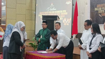 KPU Kutim Lantik 90 Anggota PPK Untuk Pilkada 2024