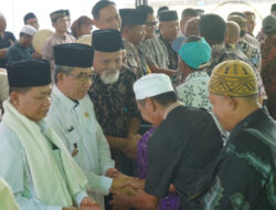 Pemkab Kutai Timur Berhalal Bihalal bersama Masyarakat Muara Bengkal