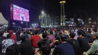 Bupati Kukar Realisasikan Permintaan Nobar di Videotron, Ribuan Warga Saksikan Kemenangan Timnas