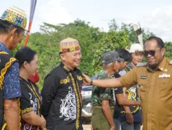 Wakil Bupati Kutim Hadiri Perayaan Hari Jadi ke-10 Dusun Ngelin: Usia Dusun Masih Muda, Tapi Luar Biasa