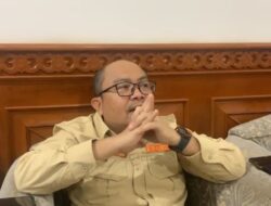 Kontrol Jajan Anak, Novel Sarankan Rangkul PKL