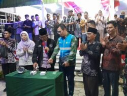 Bupati Resmikan Listrik PLN 24 Jam Desa Pengadaan Baru: Semoga Kualitas Hidup Meningkat