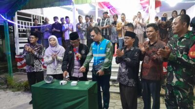 Bupati Resmikan Listrik PLN 24 Jam Desa Pengadaan Baru: Semoga Kualitas Hidup Meningkat