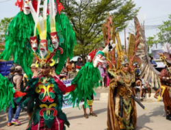 Ragam Atraksi Meriahkan Pawai Kirab Budaya 2024 di Kutim
