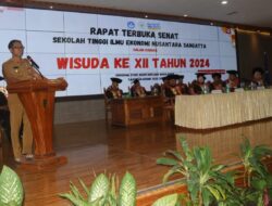 Wisuda XIII STIENUS, Pjs Bupati Kutim Ingatkan Tantangan di Dunia Kerja