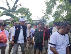 Gerak Cepat Wagub Kaltim Sambangi Warga yang Terkena Banjir