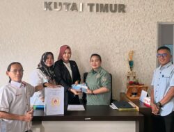 Dayang Rika Resmi Serahkan Jabatan Bendahara Umum KONI Kutim ke Carolina Laoh