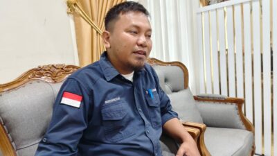 Sekretaris Desa Singa Gembara, Nuryadin