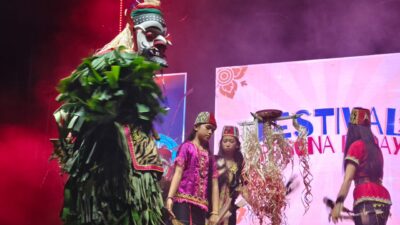 Tari Hudoq Penutup Festival Budaya Kutai Timur 2025