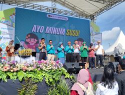 Kampanye Minum Susu di HKN Kutim Tarik Antusias Warga